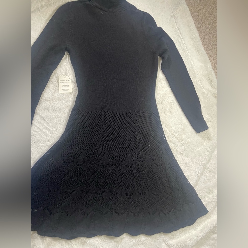 Turtle Neck knitted dress